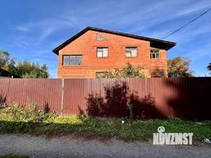 Дом 98м², 2-этажный, участок 10 сот.  