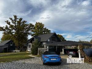 Дом 300м&sup2;, 2-этажный, участок 75 сот.  