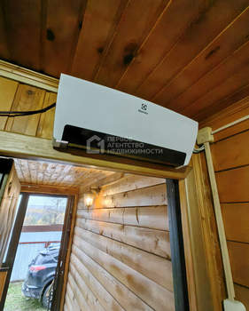 Дом 63м&sup2;, 2-этажный, участок 6 сот.  