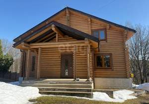 Дом 320м&sup2;, 3-этажный, участок 18 сот.  