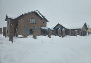 Дом 232м&sup2;, 2-этажный, участок 25 сот.  