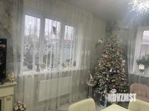 Дом 220м², 2-этажный, участок 15 сот.  