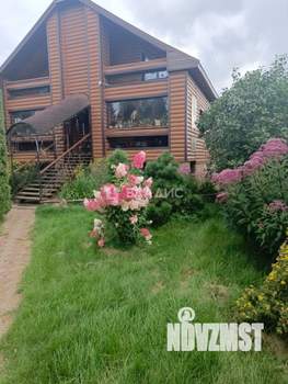 Дом 239м², 2-этажный, участок 13 сот.  