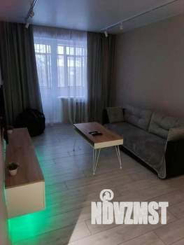 2-к квартира, посуточно, 43м2, 1/1 этаж