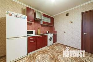 1-к квартира, посуточно, 37м2, 1/1 этаж