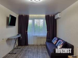 1-к квартира, посуточно, 34м2, 3/5 этаж