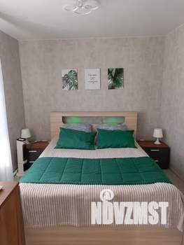 2-к квартира, посуточно, 40м2, 1/2 этаж