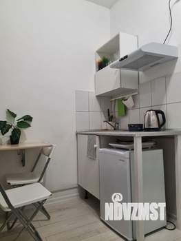 1-к квартира, посуточно, 12м2, 1/1 этаж