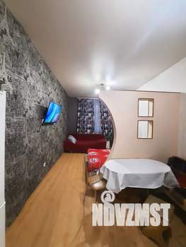 Студия квартира, посуточно, 27м2, 1/5 этаж