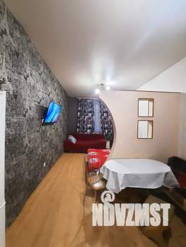 Студия квартира, посуточно, 27м2, 1/5 этаж