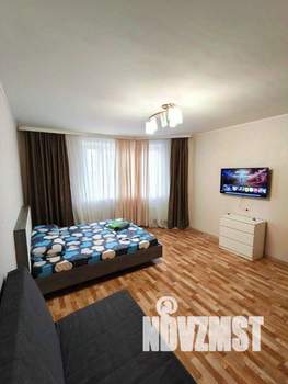 1-к квартира, посуточно, 59м2, 1/1 этаж