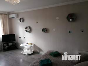 1-к квартира, посуточно, 36м2, 2/16 этаж