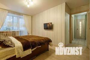 1-к квартира, посуточно, 34м2, 4/5 этаж