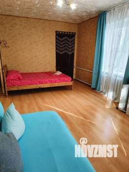 1-к квартира, посуточно, 38м2, 1/1 этаж