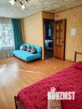 1-к квартира, посуточно, 38м2, 1/1 этаж