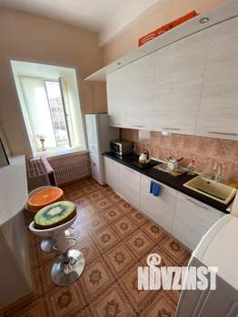 Студия квартира, посуточно, 30м2, 1/4 этаж