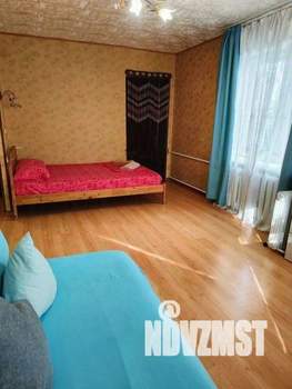 1-к квартира, посуточно, 38м2, 1/1 этаж