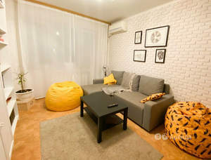 3-к квартира, на длительный срок, 78м2, 1/5 этаж