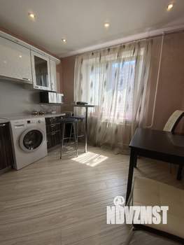 1-к квартира, посуточно, 40м2, 7/16 этаж