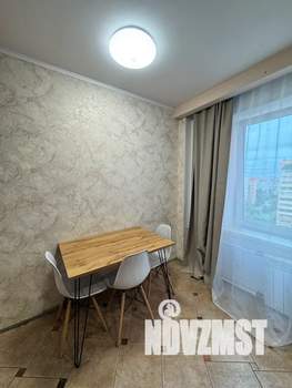 1-к квартира, посуточно, 55м2, 11/16 этаж