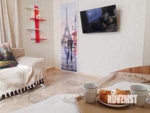 1-к квартира, посуточно, 35м2, 1/5 этаж