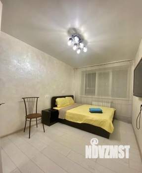 2-к квартира, посуточно, 45м2, 1/1 этаж