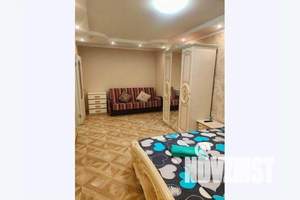 1-к квартира, посуточно, 43м2, 6/6 этаж