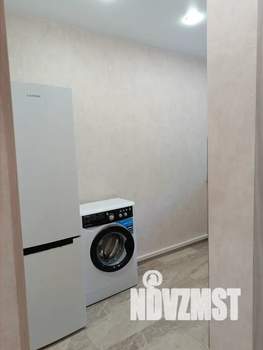 2-к квартира, посуточно, 40м2, 1/2 этаж