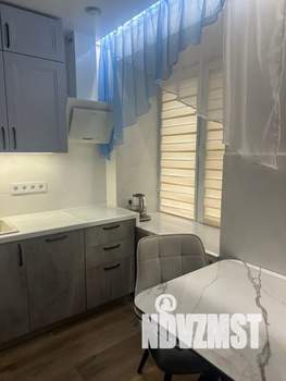 Студия квартира, посуточно, 32м2, 1/9 этаж