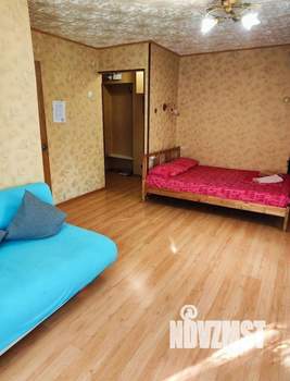 1-к квартира, посуточно, 38м2, 1/1 этаж