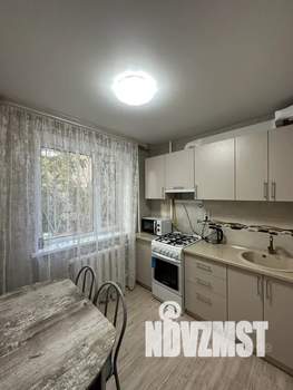 1-к квартира, посуточно, 33м2, 1/5 этаж