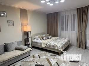 1-к квартира, посуточно, 43м2, 1/1 этаж