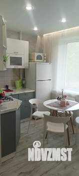 1-к квартира, посуточно, 34м2, 3/5 этаж