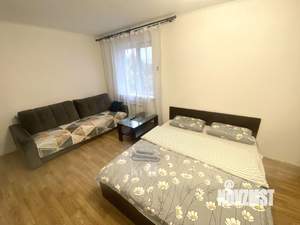 2-к квартира, посуточно, 43м2, 1/1 этаж