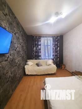 Студия квартира, посуточно, 27м2, 1/5 этаж