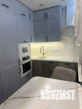 Студия квартира, посуточно, 32м2, 1/9 этаж