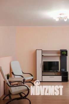 1-к квартира, посуточно, 46м2, 1/1 этаж
