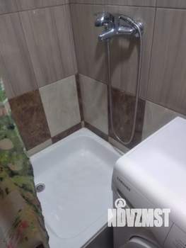 Студия квартира, посуточно, 38м2, 1/4 этаж