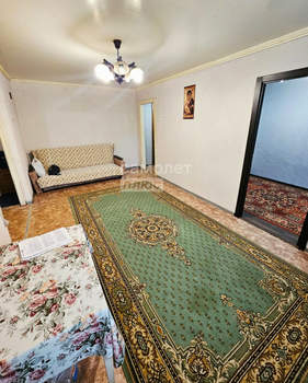 3-к квартира, вторичка, 55м2, 2/4 этаж