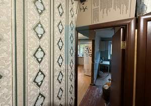 3-к квартира, вторичка, 58м2, 1/5 этаж