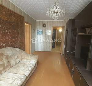 2-к квартира, вторичка, 42м2, 3/5 этаж