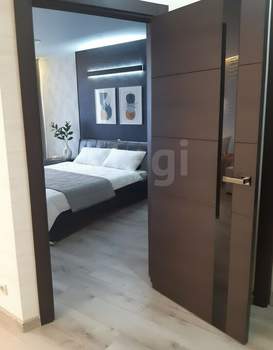 2-к квартира, вторичка, 61м2, 13/24 этаж