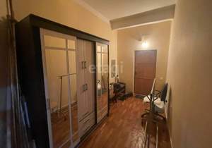 2-к квартира, вторичка, 58м2, 1/4 этаж
