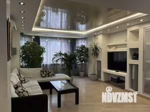 4-к квартира, вторичка, 138м2, 3/10 этаж