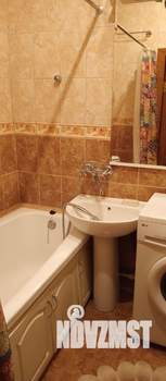 3-к квартира, вторичка, 75м2, 2/2 этаж