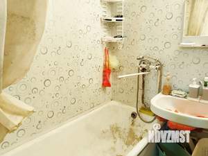 2-к квартира, вторичка, 41м2, 1/5 этаж