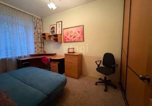3-к квартира, вторичка, 73м2, 1/4 этаж