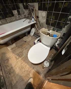 2-к квартира, вторичка, 44м2, 1/5 этаж