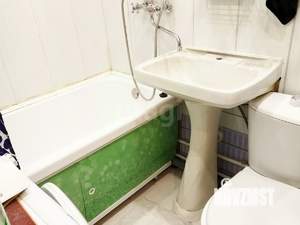 2-к квартира, вторичка, 46м2, 3/5 этаж