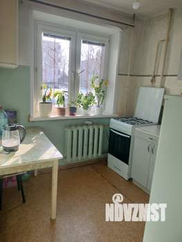 3-к квартира, вторичка, 58м2, 1/5 этаж